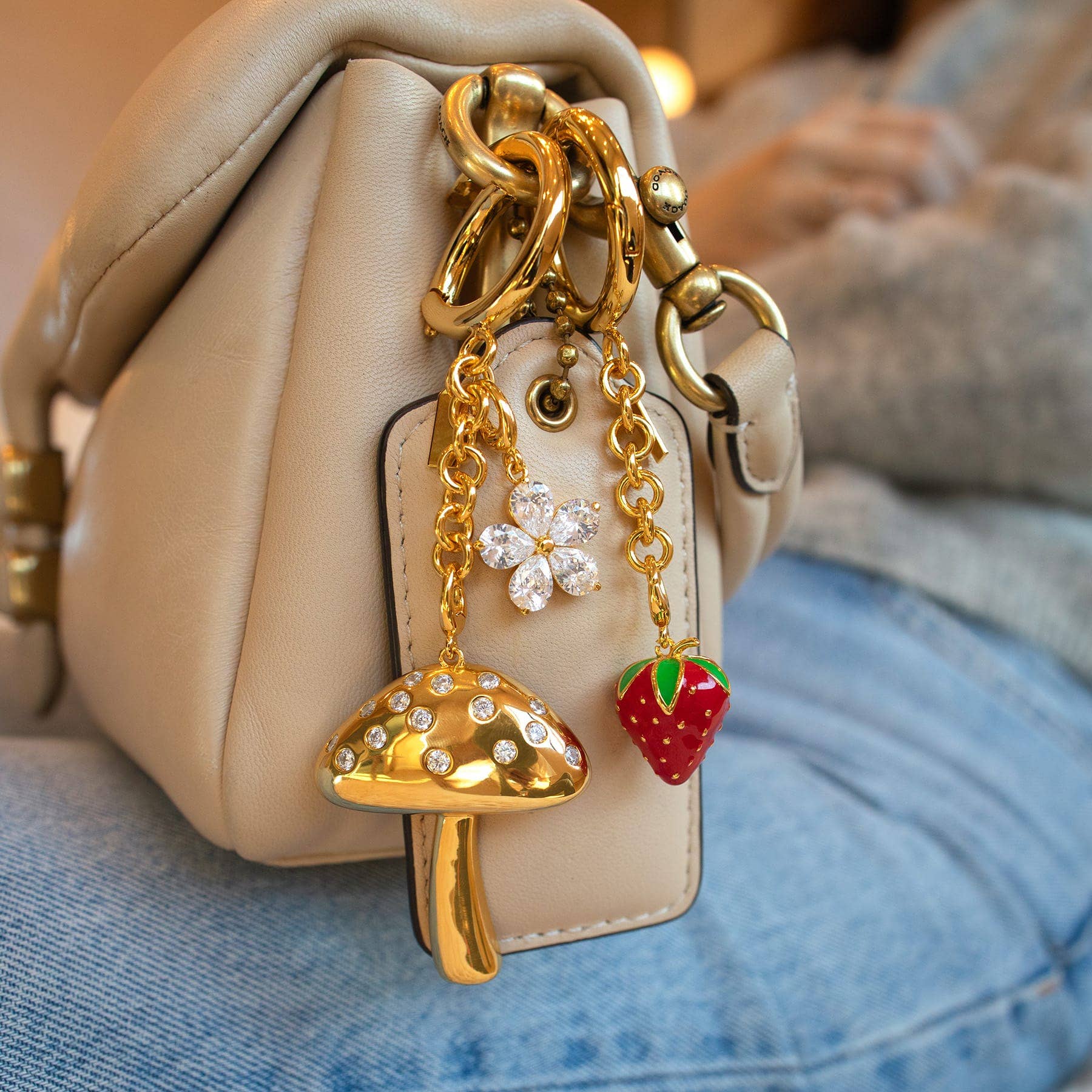 bag charm holder - Image 5