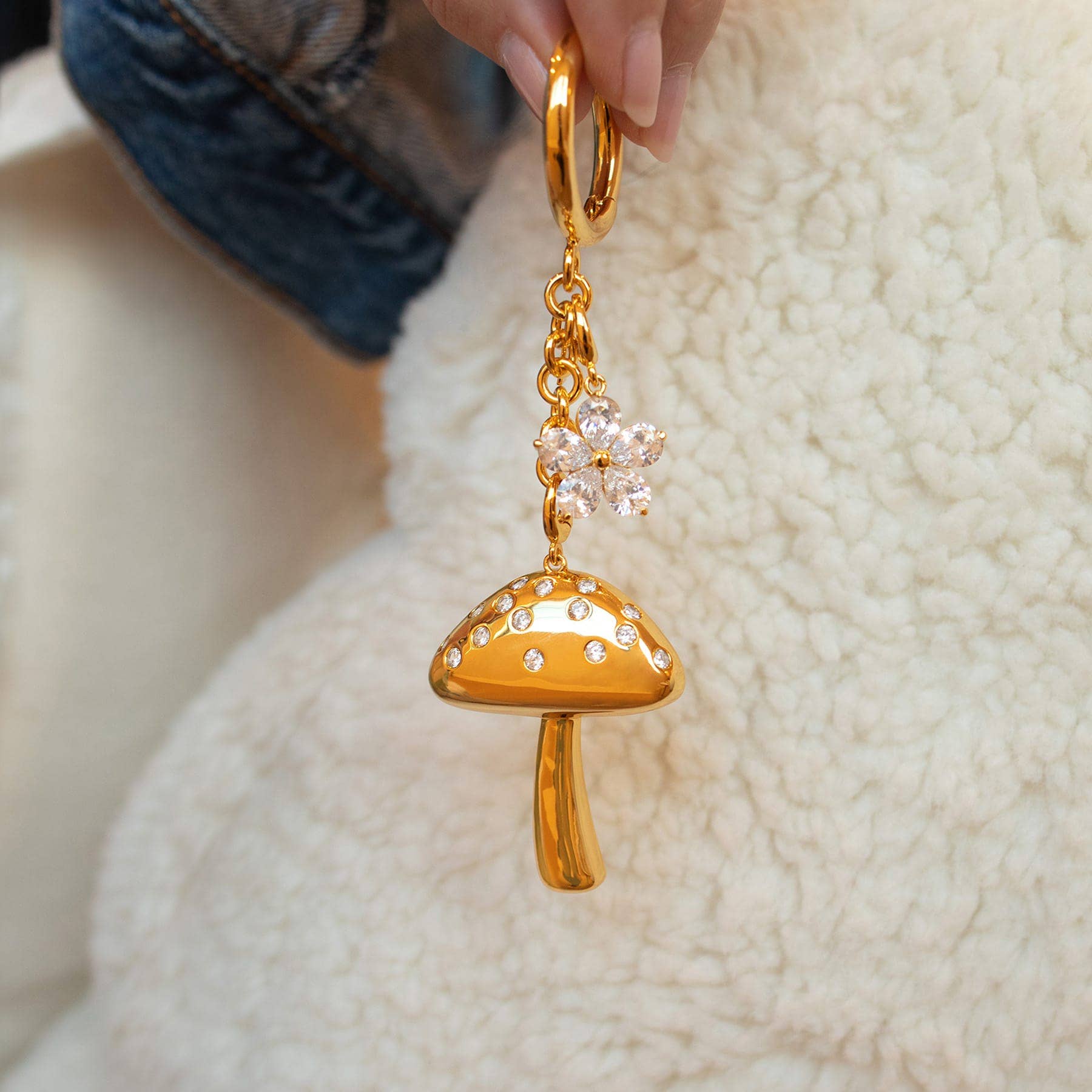 bag charm holder - Image 9
