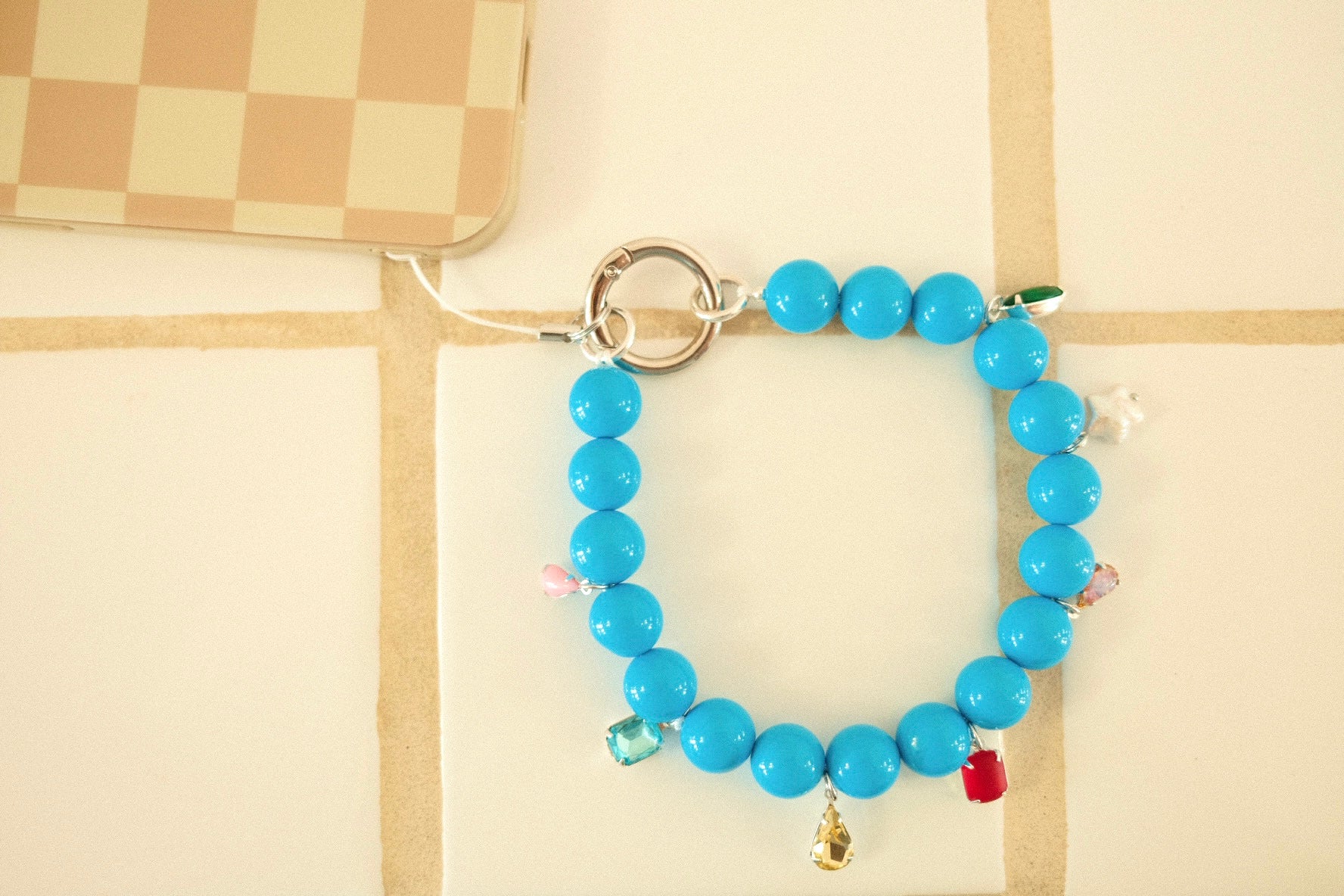 vintage lucite beaded phone charm/bag charm - Image 4