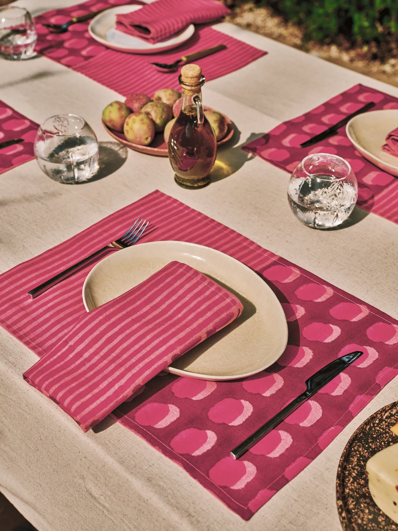 sonora block printed table napkins (set of 2) magneta