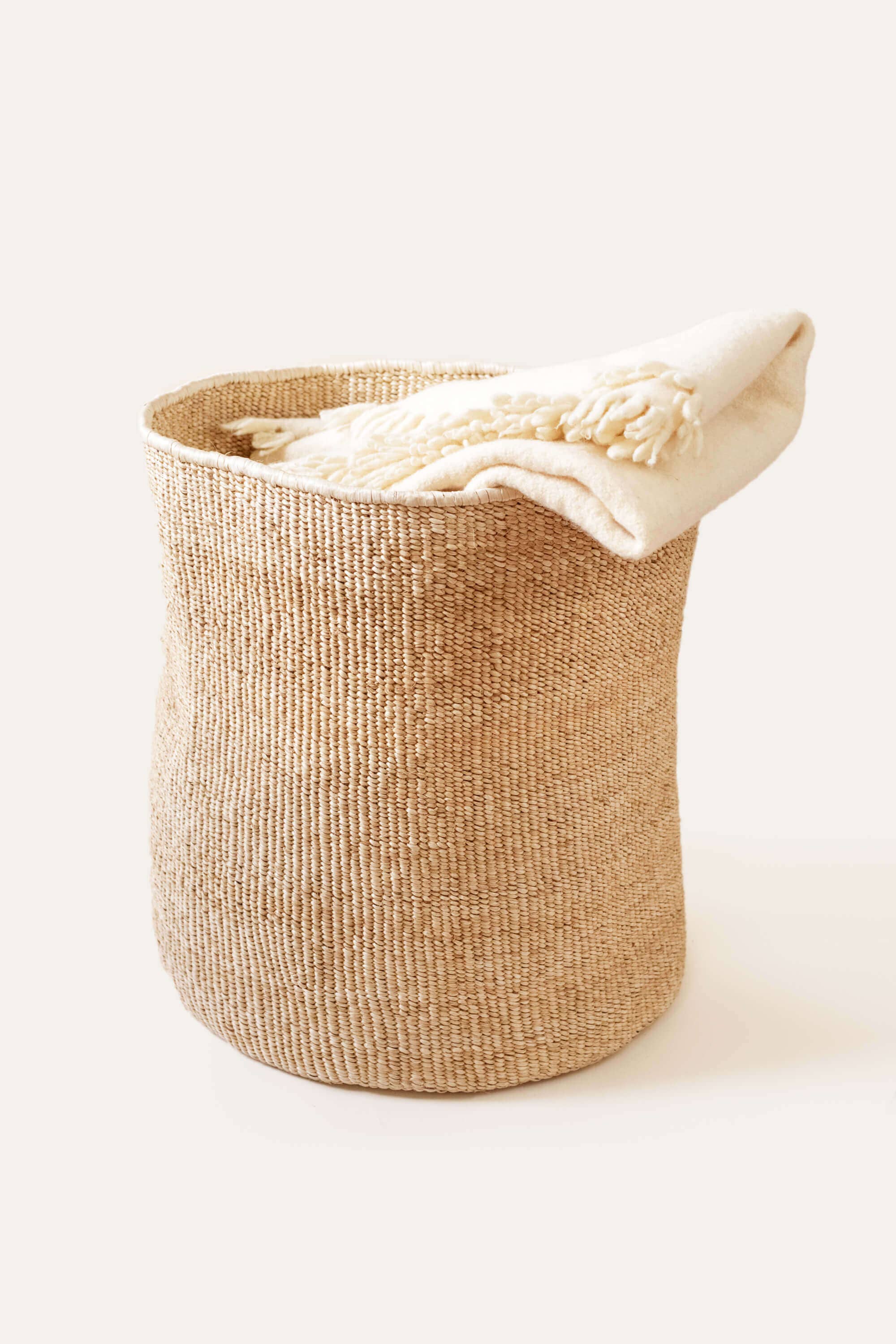 tall banana leaf floor basket - Image 2