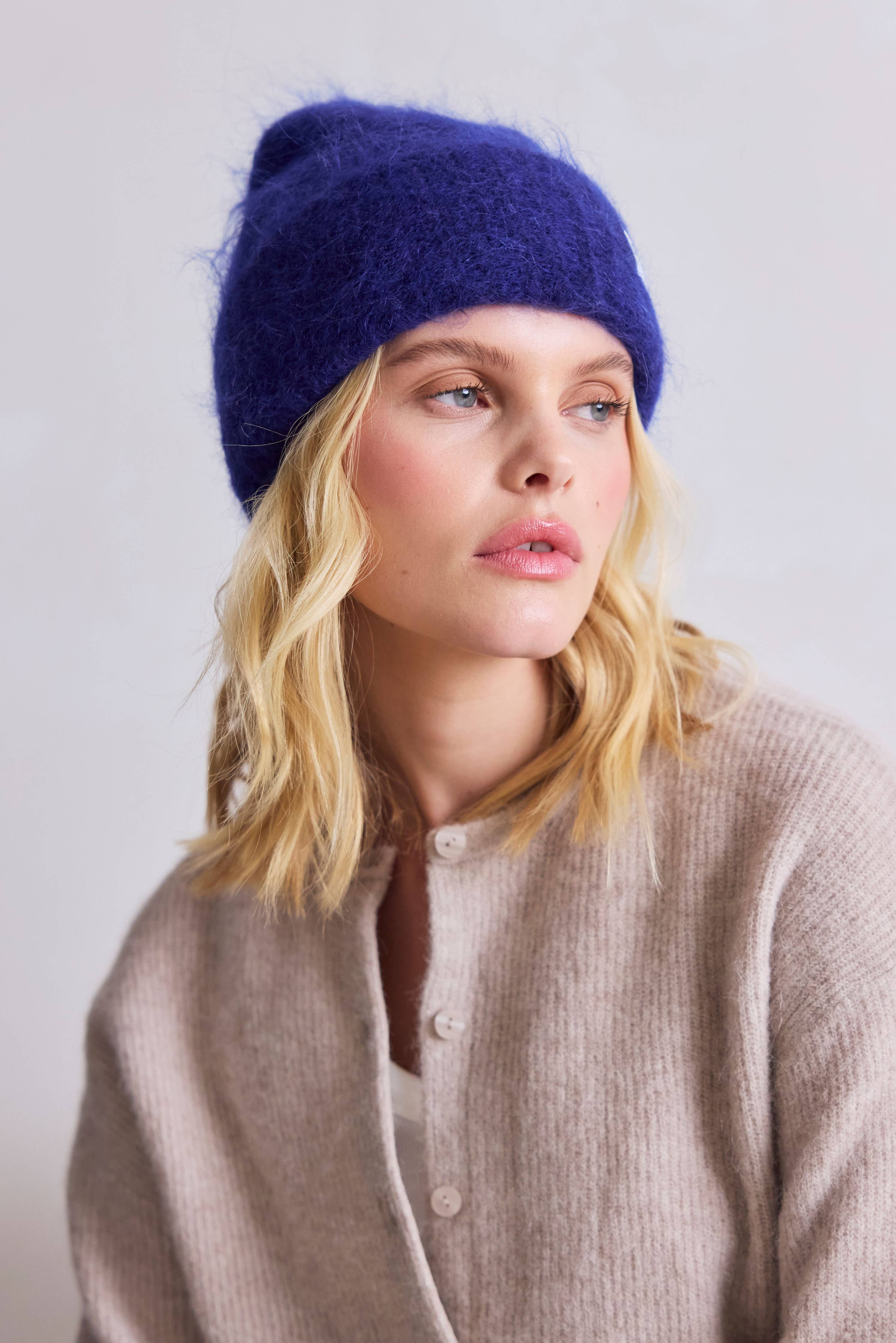 the mohair beanie - deep sea navy - Image 4