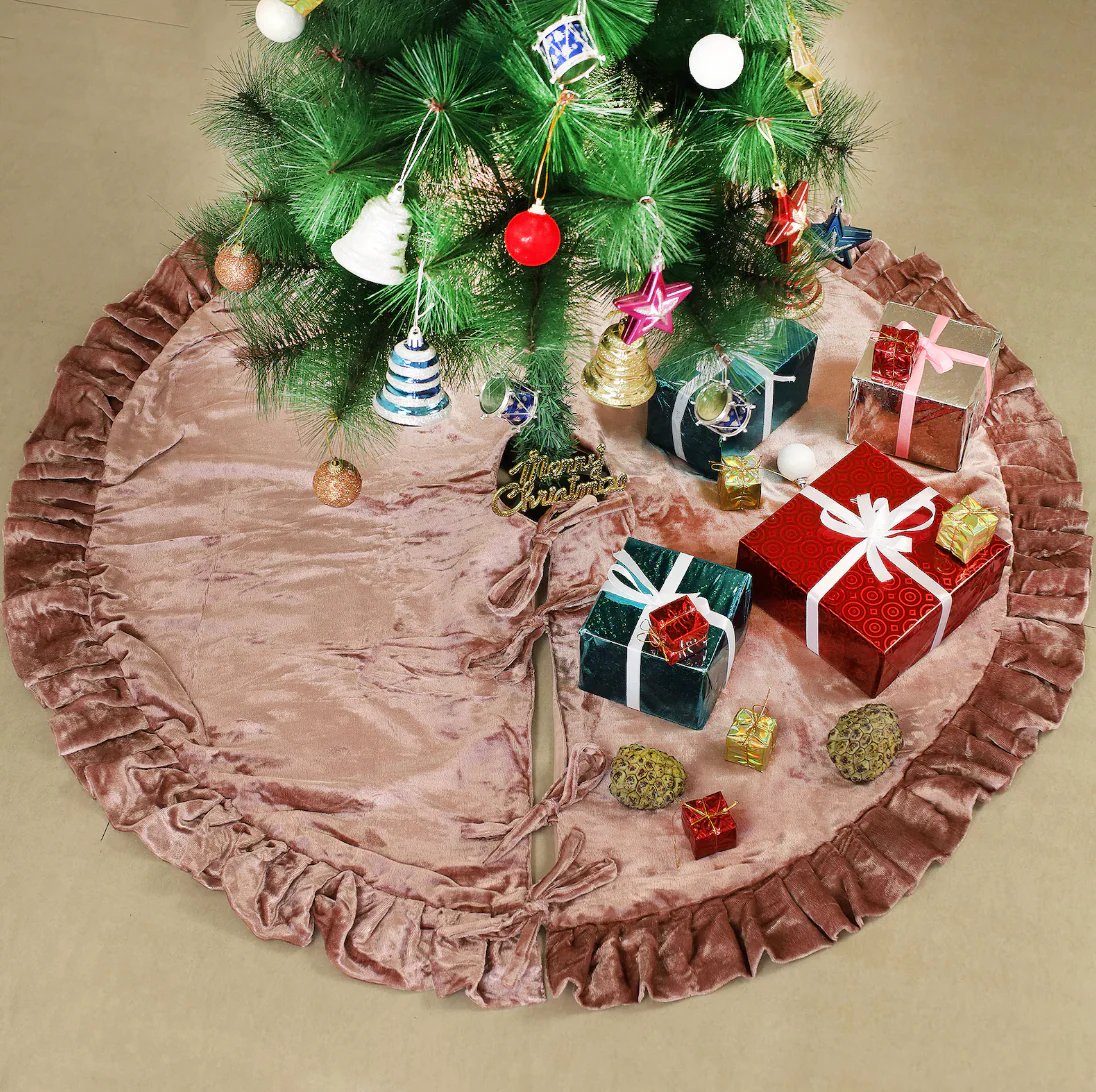 velvet tree skirt - Image 2