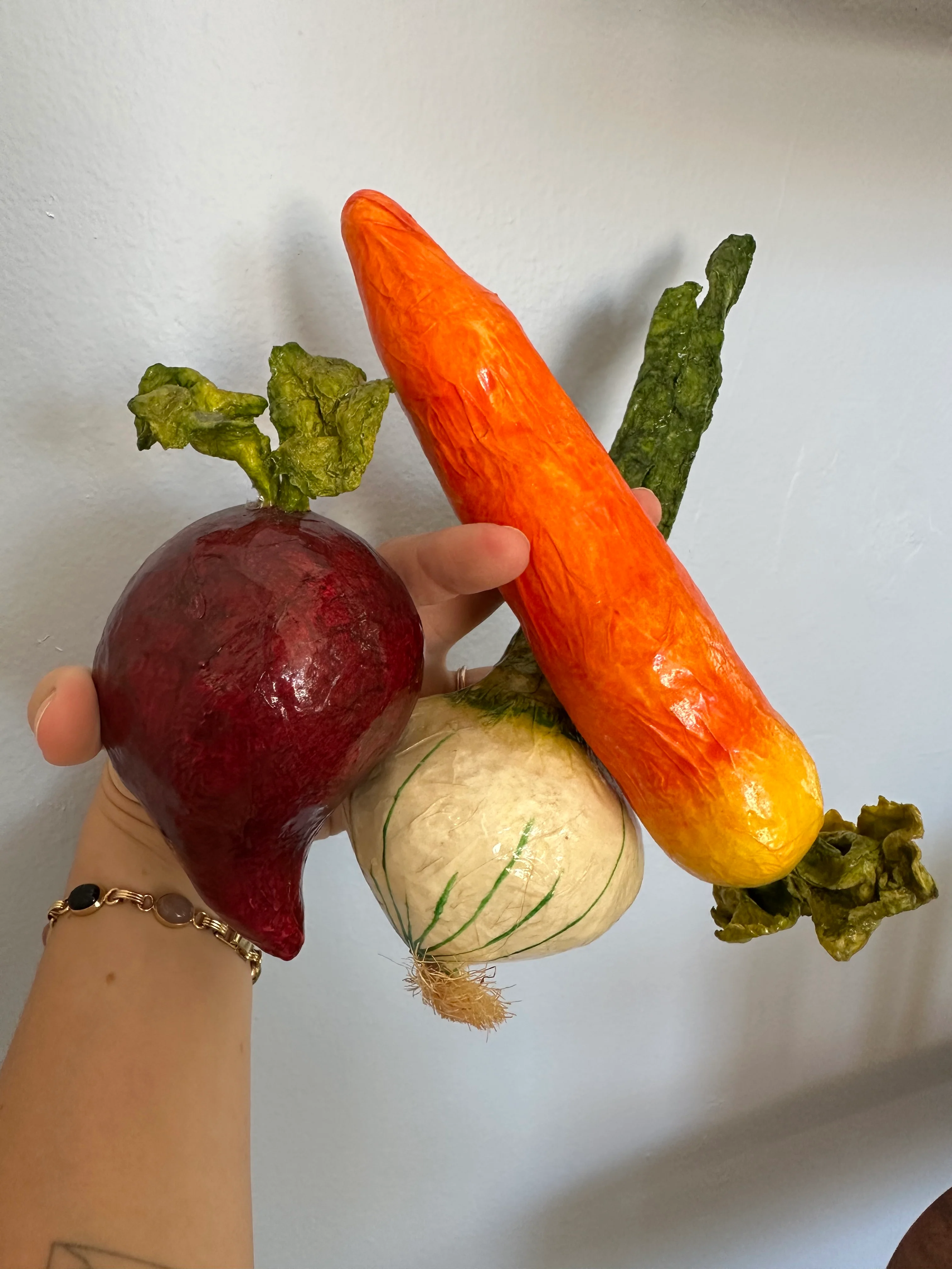 vintage painted paper mache fruits + veggies - Image 4